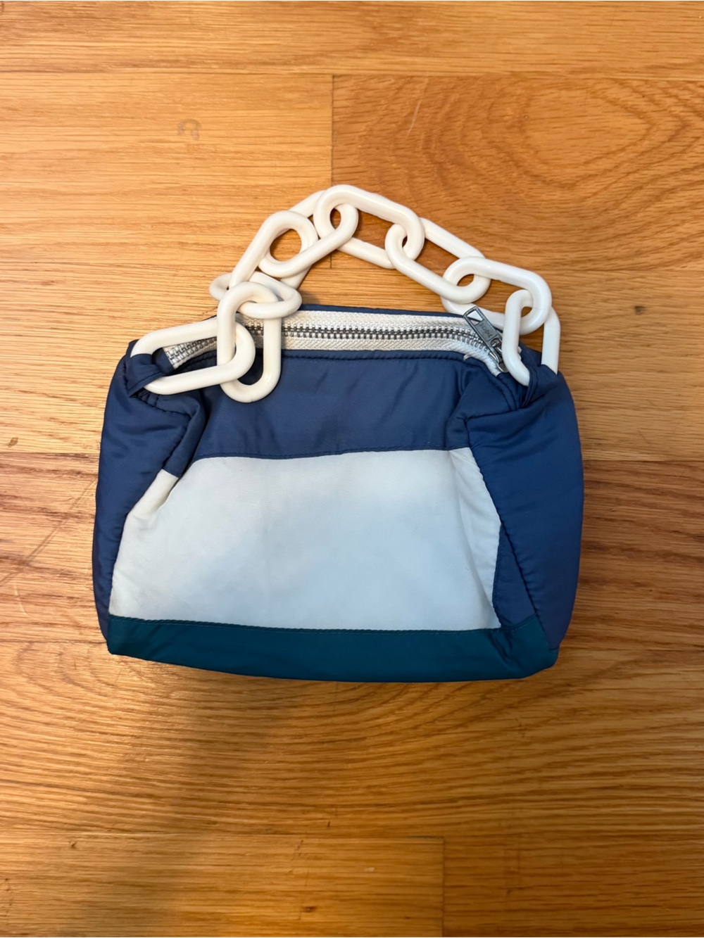 Reworked Reebok Shoulder Bag with Chain Handle - Picture 3 of 4